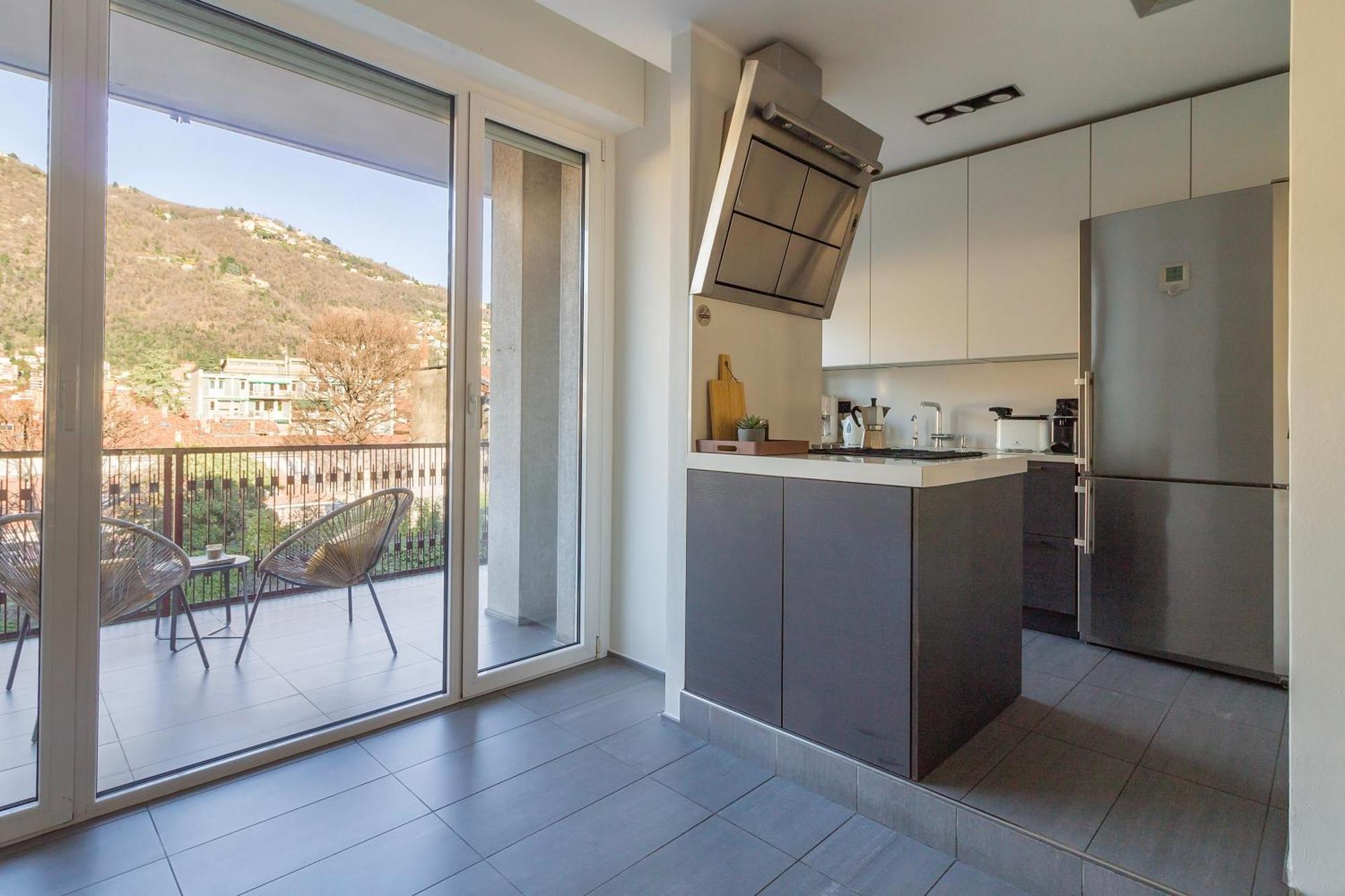 Cathedral View Trilocale Apartment Como Bagian luar foto